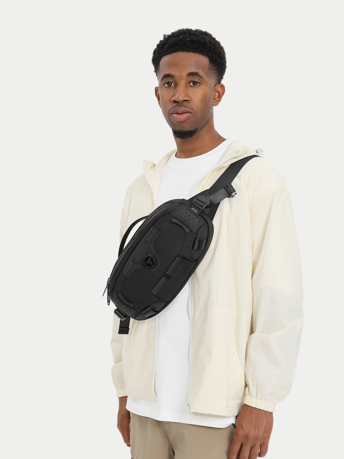 OZUKO Bolsa de Peito Multifunc - Dual Phone Holder avaliação e preço